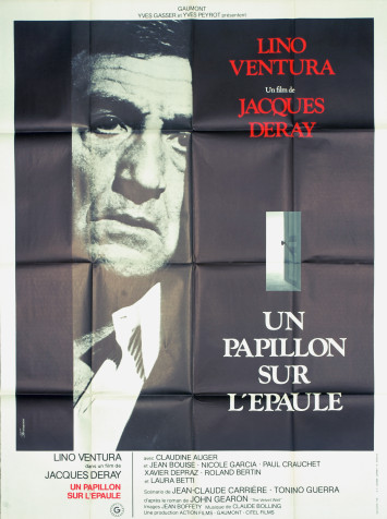 Un papillon sur l'épaule